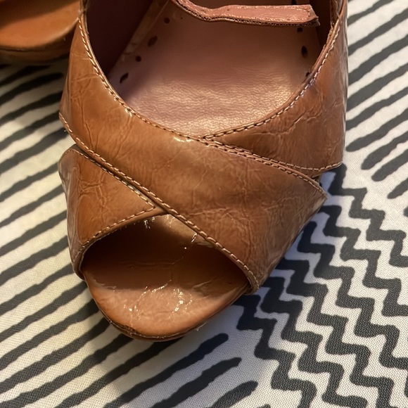 Fabulous pink-peach peep toe heels size 6.5 - Picture 2 of 12